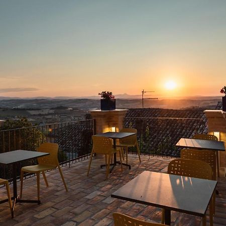 Ognissanti Guesthouse & Suites Fermo Buitenkant foto